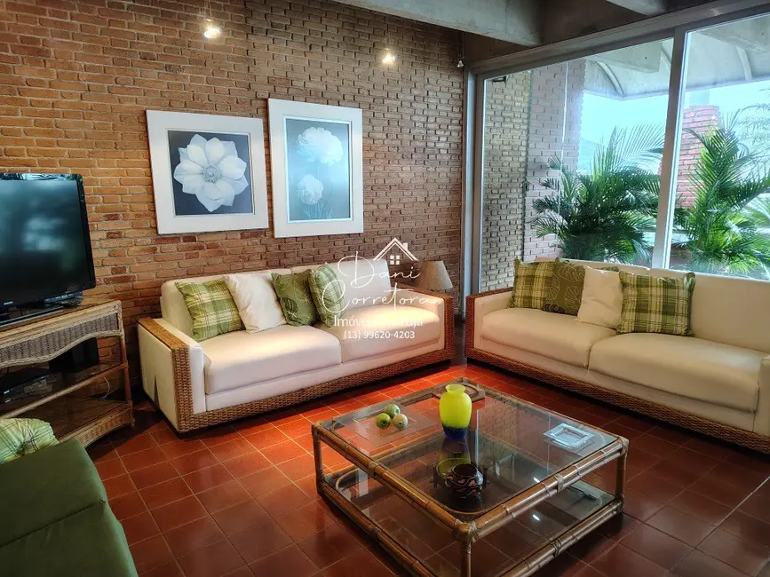 Apartamento com 3 quartos à venda, 300m2 em Pitangueiras, Guaruja - SP - imagem 2 Foto 2 de Apartamento com 3 quartos à venda, 300m2 em Pitangueiras, Guaruja - SP