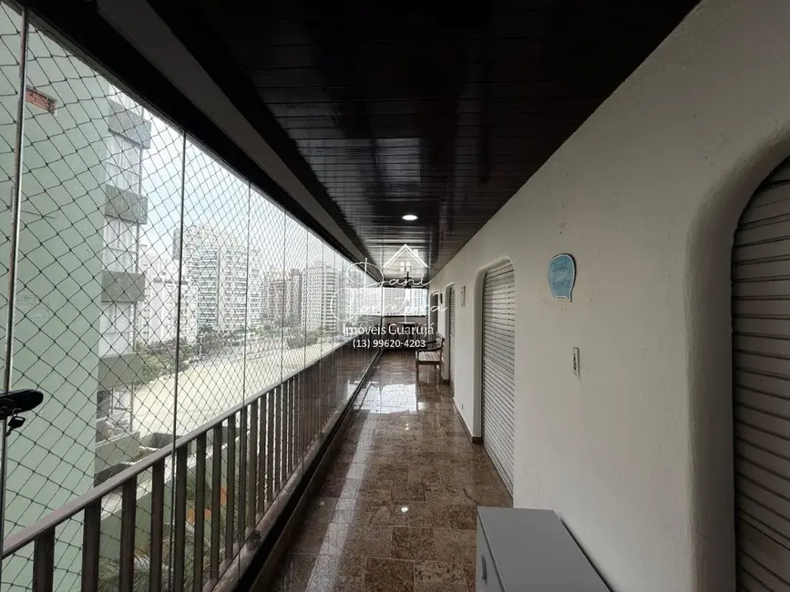 Apartamento com 3 quartos à venda, 140m2 em Guaruja - SP - imagem 3 Foto 3 de Apartamento com 3 quartos à venda, 140m2 em Guaruja - SP