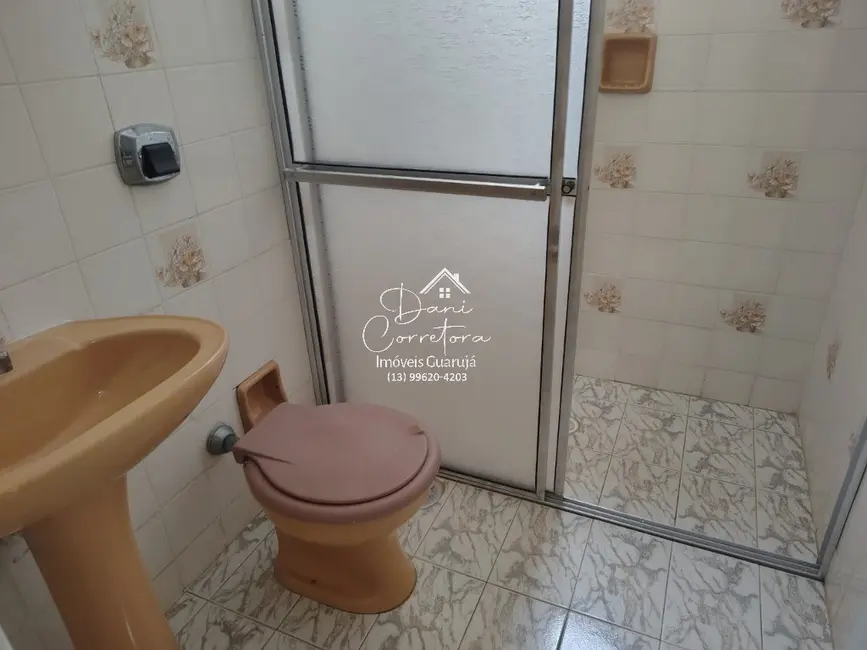 Foto 4 de Apartamento com 2 quartos para alugar, 70m2 em Jardim Las Palmas, Guaruja - SP