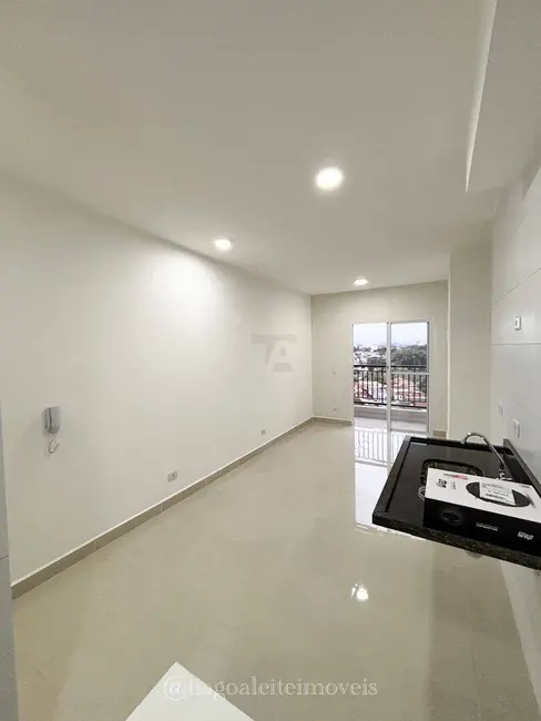 Foto 2 de Apartamento com 2 quartos à venda em Crispim, Pindamonhangaba - SP