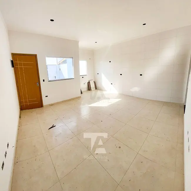 Foto 1 de Casa com 2 quartos à venda, 125m2 em Conjunto Habitacional Terra dos Ipês I (Norte), Pindamonhangaba - SP