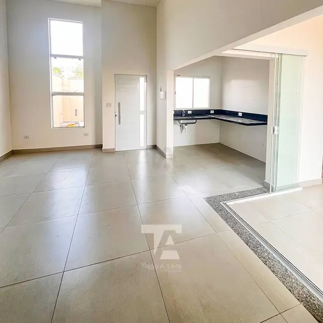 Foto 3 de Casa com 3 quartos à venda, 175m2 em Pindamonhangaba - SP