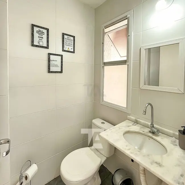 Foto 3 de Casa de Condomínio com 3 quartos à venda, 180m2 em Loteamento Industrial Água Preta, Pindamonhangaba - SP