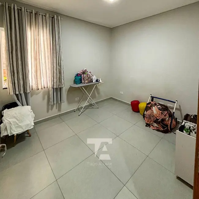 Foto 9 de Casa de Condomínio com 2 quartos à venda, 175m2 em Residencial Maricá, Pindamonhangaba - SP