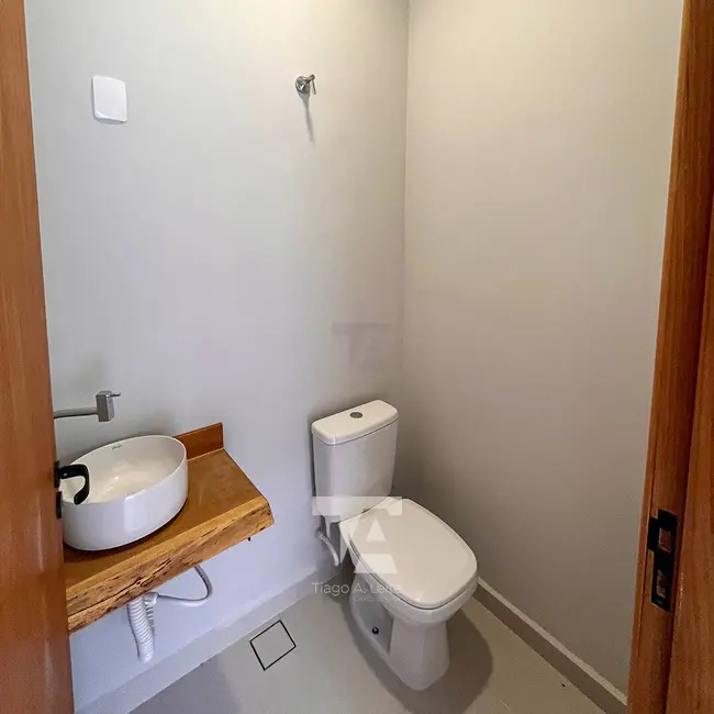 Foto 5 de Casa com 3 quartos à venda, 175m2 em Loteamento Santa Clara, Pindamonhangaba - SP