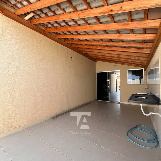 Casa de Condomínio com 3 quartos à venda e para alugar, 175m2 em Loteamento Industrial Água Preta, Pindamonhangaba - SP - imagem 4 Foto 4 de Casa de Condomínio com 3 quartos à venda e para alugar, 175m2 em Loteamento Industrial Água Preta, Pindamonhangaba - SP