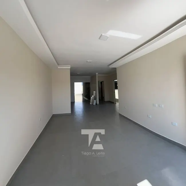 Casa de Condomínio com 3 quartos à venda e para alugar, 175m2 em Loteamento Industrial Água Preta, Pindamonhangaba - SP - imagem 2 Foto 2 de Casa de Condomínio com 3 quartos à venda e para alugar, 175m2 em Loteamento Industrial Água Preta, Pindamonhangaba - SP