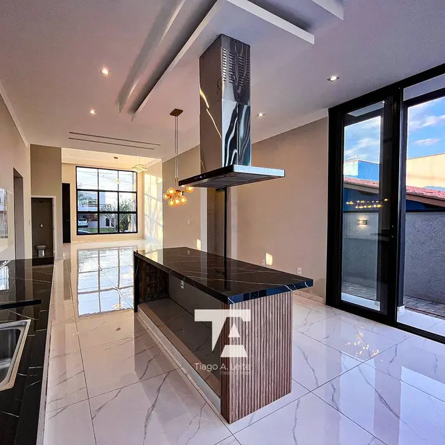 Foto 9 de Casa de Condomínio com 3 quartos à venda, 410m2 em Loteamento Residencial Reserva dos Lagos, Pindamonhangaba - SP