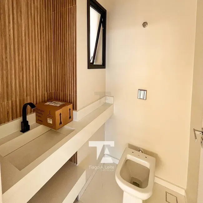 Foto 5 de Casa de Condomínio com 3 quartos à venda, 410m2 em Loteamento Residencial Reserva dos Lagos, Pindamonhangaba - SP