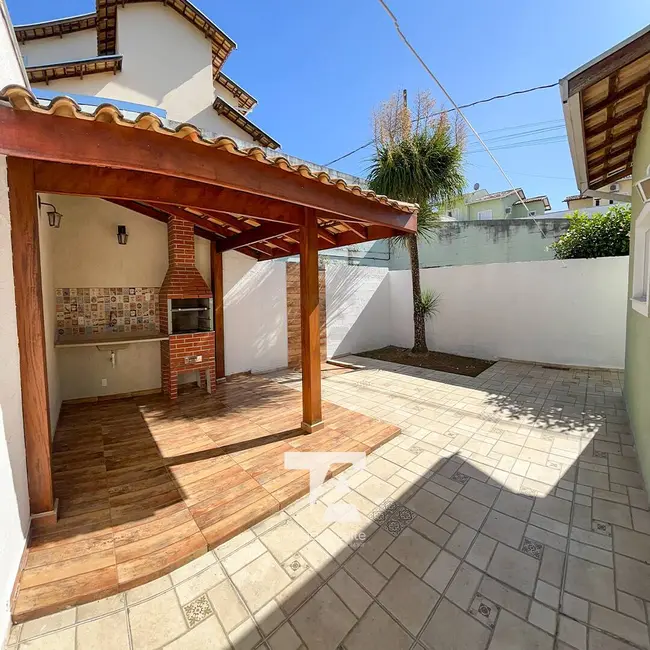 Casa de Condomínio com 3 quartos à venda, 140m2 em Jardim Cristina, Pindamonhangaba - SP - imagem 5 Foto 5 de Casa de Condomínio com 3 quartos à venda, 140m2 em Jardim Cristina, Pindamonhangaba - SP