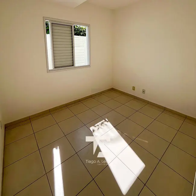 Casa de Condomínio com 3 quartos à venda, 140m2 em Jardim Cristina, Pindamonhangaba - SP - imagem 8 Foto 8 de Casa de Condomínio com 3 quartos à venda, 140m2 em Jardim Cristina, Pindamonhangaba - SP