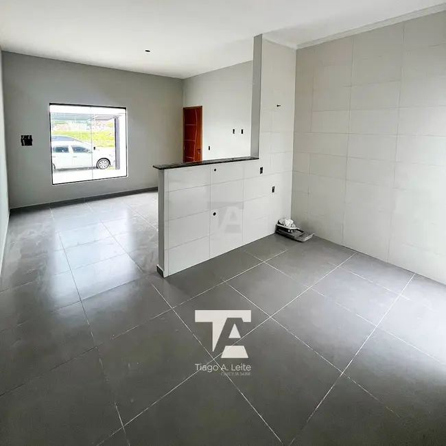 Casa com 2 quartos à venda, 125m2 em Residencial e Comercial Portal dos Eucaliptos, Pindamonhangaba - SP - imagem 4 Foto 4 de Casa com 2 quartos à venda, 125m2 em Residencial e Comercial Portal dos Eucaliptos, Pindamonhangaba - SP