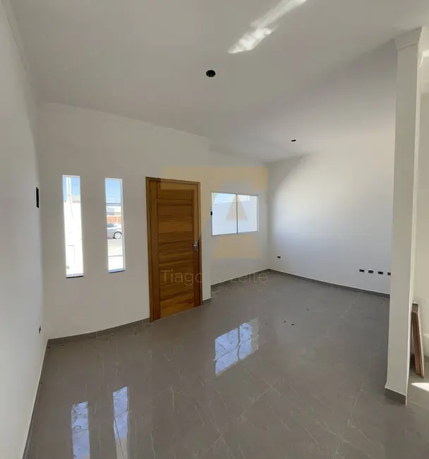Casa com 2 quartos à venda, 125m2 em Residencial e Comercial Portal dos Eucaliptos, Pindamonhangaba - SP - imagem 3 Foto 3 de Casa com 2 quartos à venda, 125m2 em Residencial e Comercial Portal dos Eucaliptos, Pindamonhangaba - SP