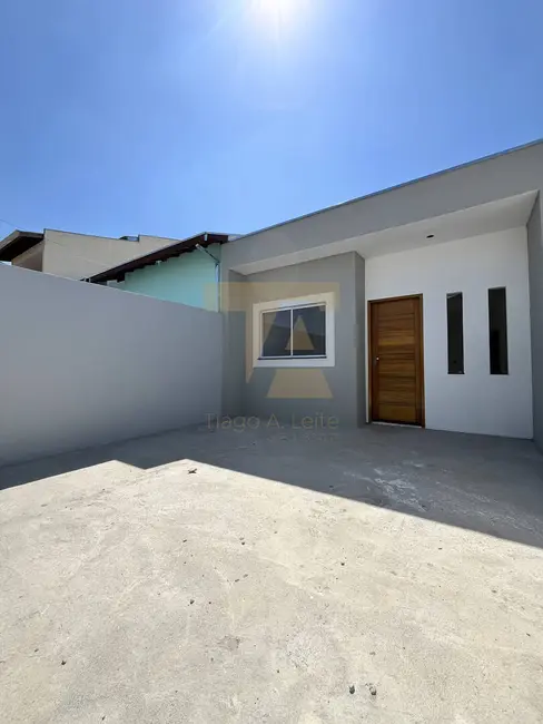 Casa com 2 quartos à venda, 125m2 em Residencial e Comercial Portal dos Eucaliptos, Pindamonhangaba - SP - imagem 1 Foto 1 de Casa com 2 quartos à venda, 125m2 em Residencial e Comercial Portal dos Eucaliptos, Pindamonhangaba - SP