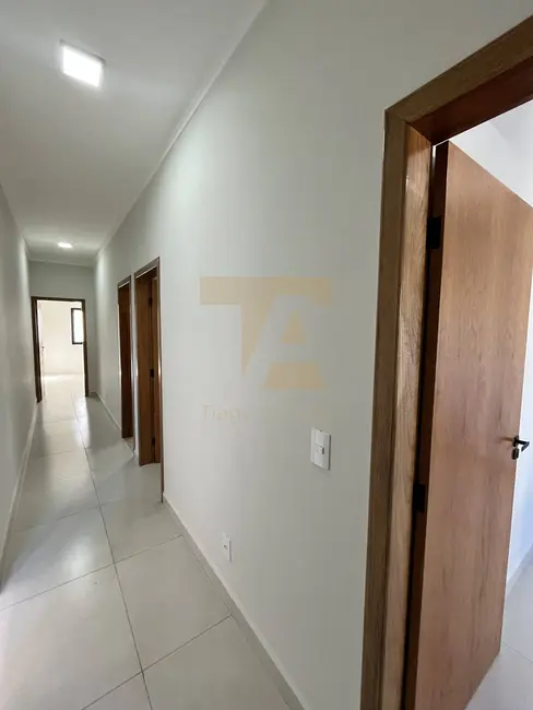 Foto 5 de Casa com 3 quartos à venda, 176m2 em Loteamento Santa Clara, Pindamonhangaba - SP