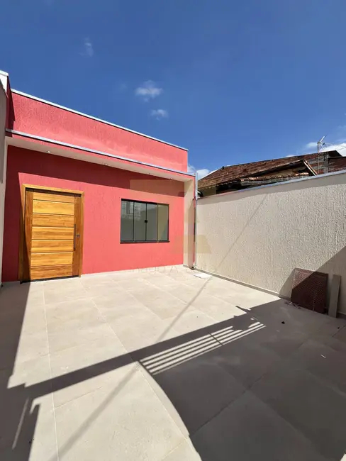 Foto 1 de Casa com 2 quartos à venda, 125m2 em Mombaça, Pindamonhangaba - SP