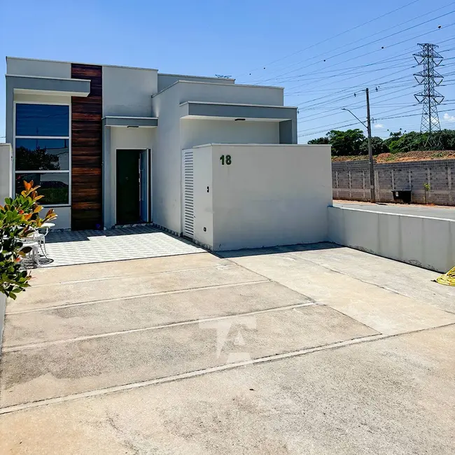 Foto 1 de Casa de Condomínio com 2 quartos à venda, 175m2 em Residencial Maricá, Pindamonhangaba - SP
