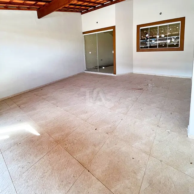 Foto 2 de Casa com 3 quartos à venda, 125m2 em Mombaça, Pindamonhangaba - SP
