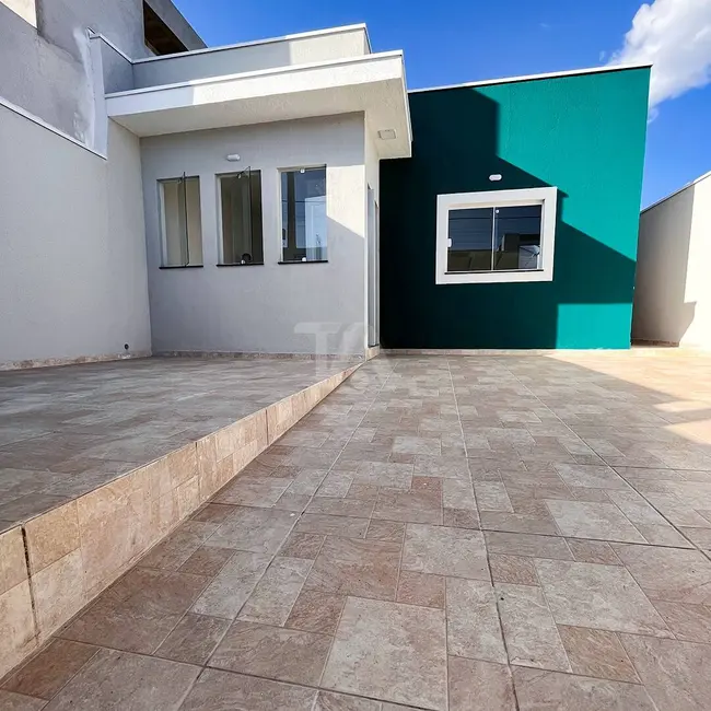 Foto 2 de Casa com 3 quartos à venda, 176m2 em Pindamonhangaba - SP