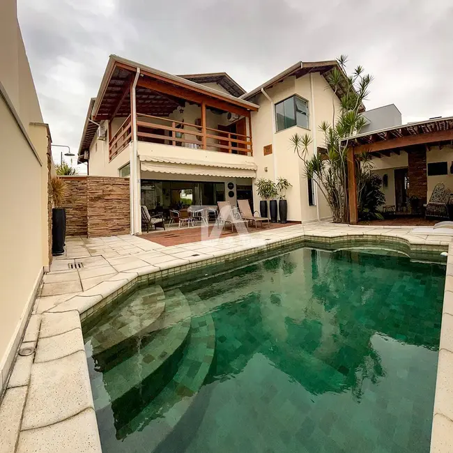 Foto 2 de Casa com 4 quartos à venda, 450m2 em Condominio Residencial Real Ville, Pindamonhangaba - SP