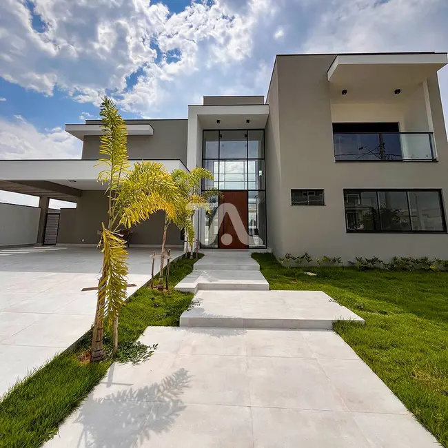 Foto 2 de Casa com 3 quartos à venda, 762m2 em Pindamonhangaba - SP