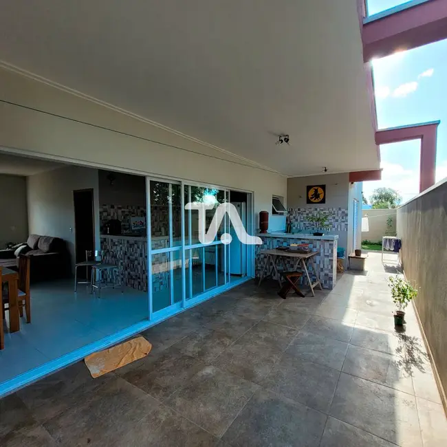 Casa de Condomínio com 3 quartos à venda, 300m2 em Vereda dos Manacás, Pindamonhangaba - SP - imagem 6 Foto 6 de Casa de Condomínio com 3 quartos à venda, 300m2 em Vereda dos Manacás, Pindamonhangaba - SP