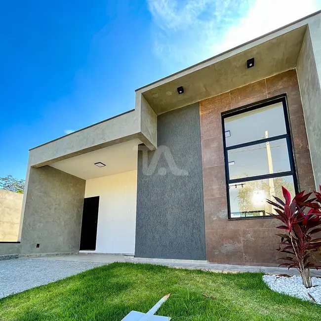 Foto 2 de Casa com 3 quartos à venda, 200m2 em Pindamonhangaba - SP