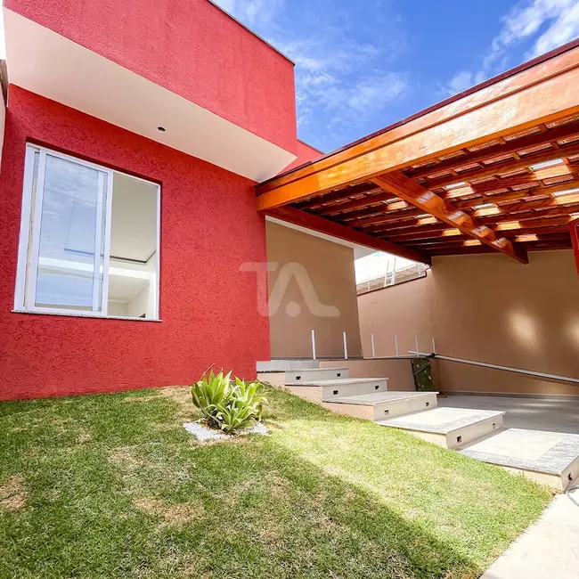 Foto 2 de Casa com 3 quartos à venda, 250m2 em Vila Suiça, Pindamonhangaba - SP