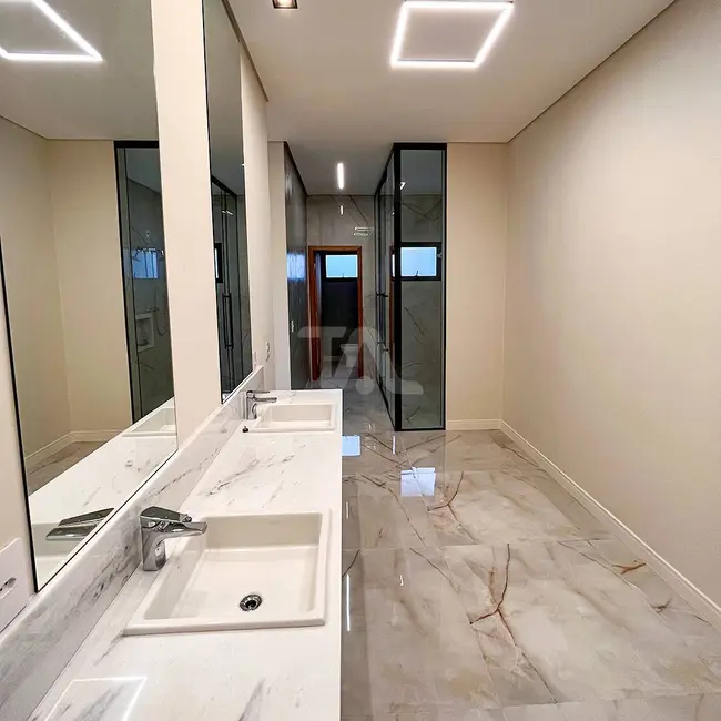 Foto 7 de Casa de Condomínio com 3 quartos à venda, 682m2 em Pindamonhangaba - SP