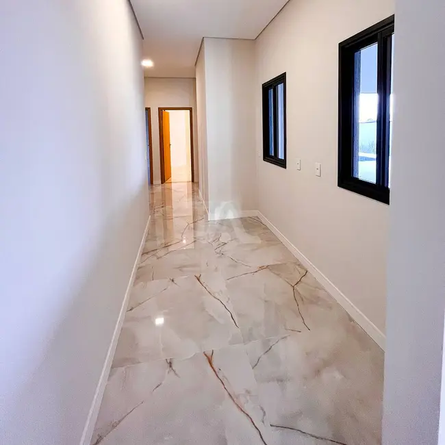 Foto 6 de Casa de Condomínio com 3 quartos à venda, 682m2 em Pindamonhangaba - SP