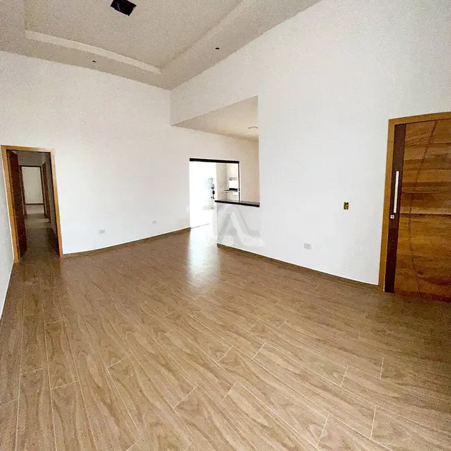 Foto 2 de Casa com 3 quartos à venda, 176m2 em Loteamento Santa Clara, Pindamonhangaba - SP