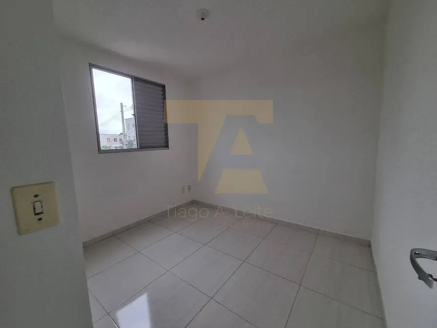 Foto 2 de Apartamento com 2 quartos à venda em Alto do Cardoso, Pindamonhangaba - SP