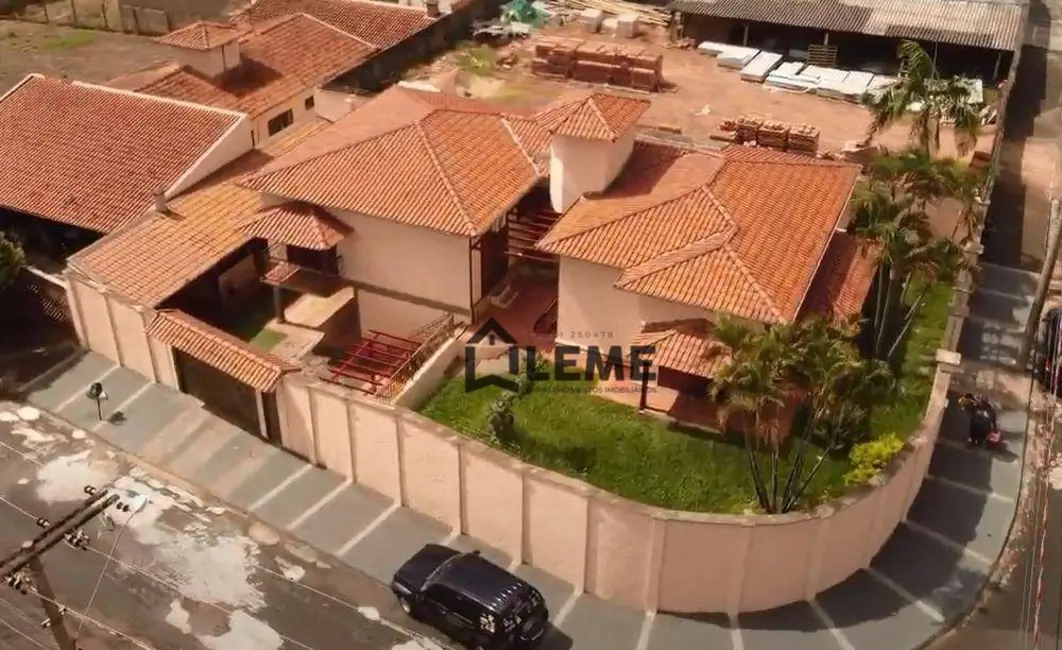 Foto 1 de Casa com 3 quartos à venda, 496m2 em Cecap I, Mococa - SP