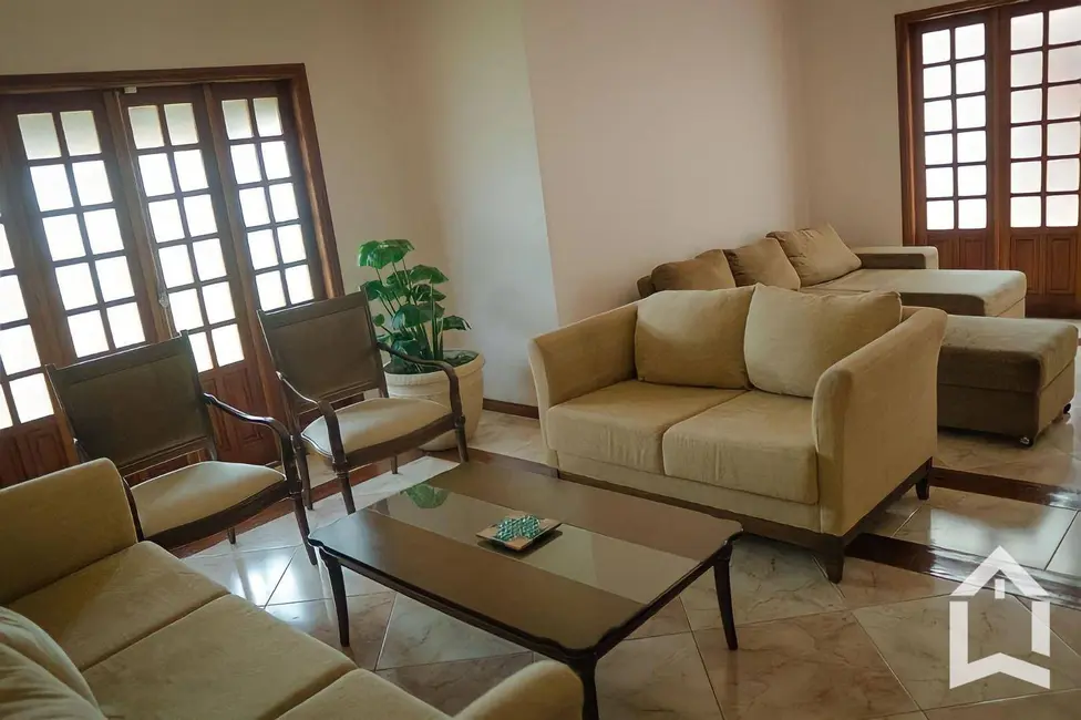 Foto 3 de Casa com 3 quartos à venda, 496m2 em Cecap I, Mococa - SP