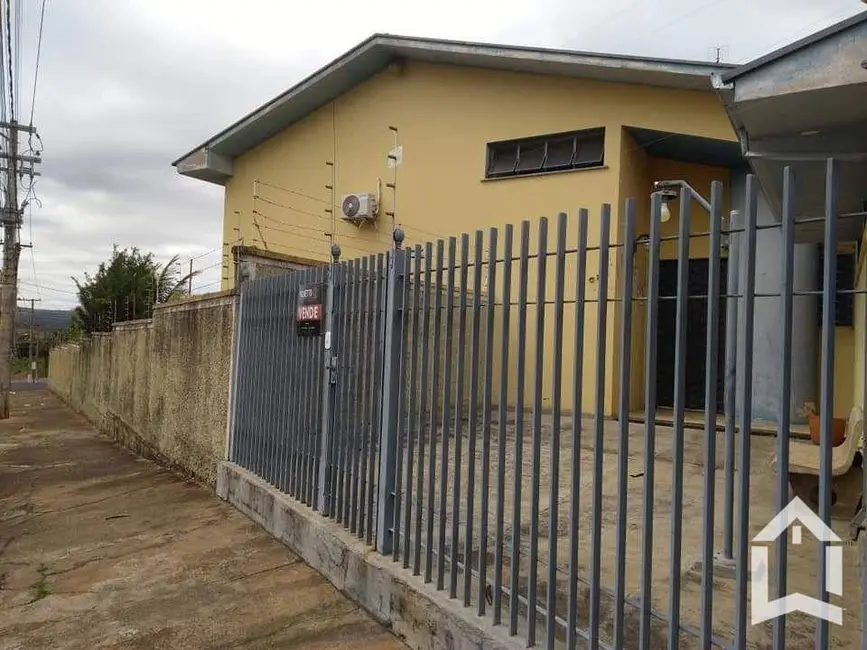 Casa com 5 quartos à venda, 1350m2 em Jardim Lavínia, Mococa - SP - imagem 3 Foto 3 de Casa com 5 quartos à venda, 1350m2 em Jardim Lavínia, Mococa - SP