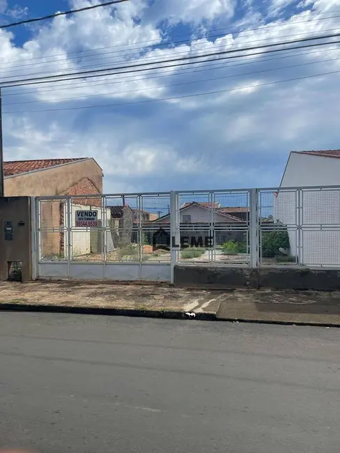 Foto 1 de Terreno / Lote à venda em Vila Lambari, Mococa - SP