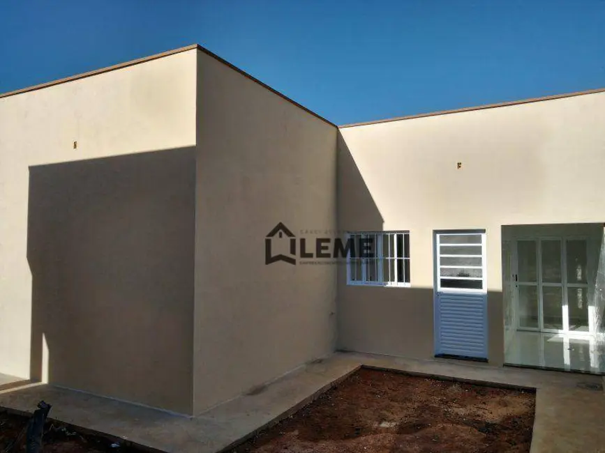 Casa com 3 quartos à venda, 250m2 em Mococa - SP - imagem 3 Foto 3 de Casa com 3 quartos à venda, 250m2 em Mococa - SP