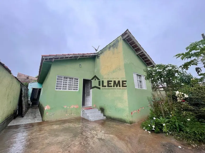 Foto 1 de Casa com 3 quartos à venda, 190m2 em Vila Carvalho, Mococa - SP