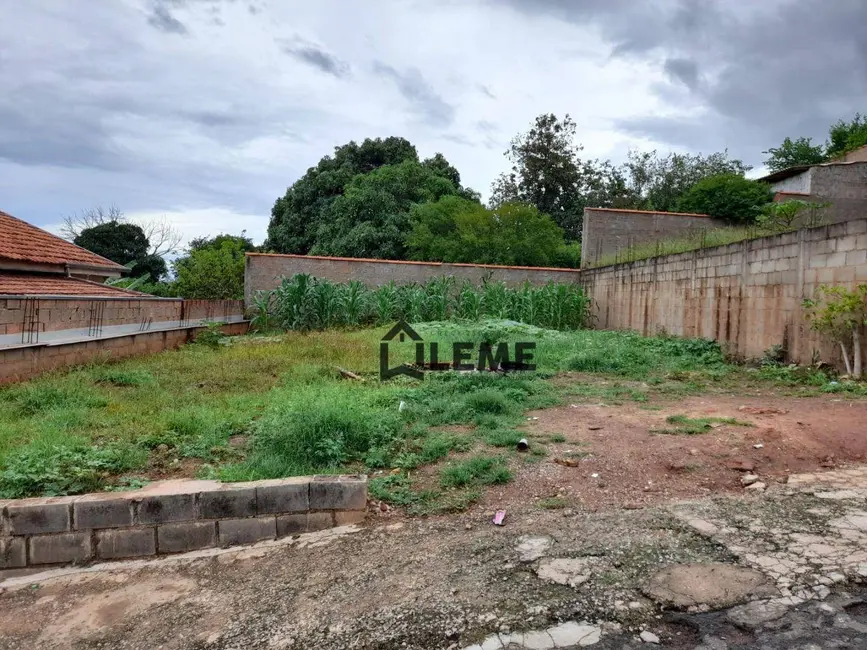 Foto 1 de Terreno / Lote à venda, 206m2 em Chácara São Pelegrino, Mococa - SP