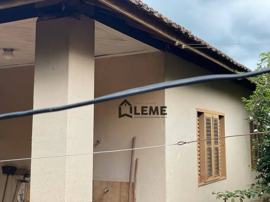 Foto 4 de Casa com 2 quartos à venda, 525m2 em Vila Lambari, Mococa - SP