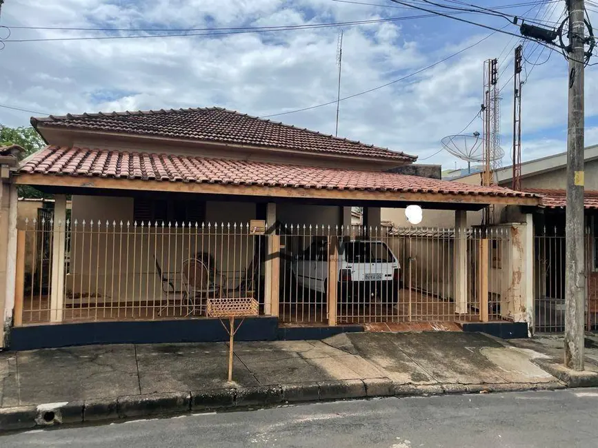 Foto 1 de Casa com 2 quartos à venda, 525m2 em Vila Lambari, Mococa - SP