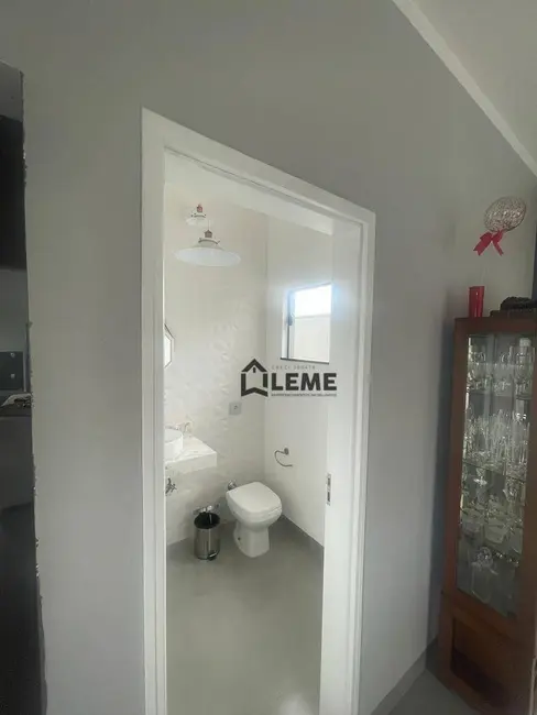 Foto 3 de Casa com 1 quarto à venda, 302m2 em Vila Lambari, Mococa - SP