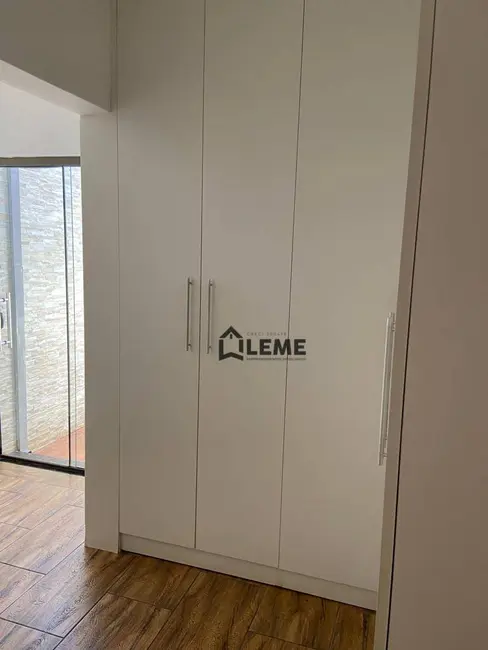 Foto 2 de Casa com 3 quartos à venda, 266m2 em Jardim Santa Maria, Mococa - SP