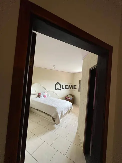 Casa com 2 quartos à venda, 153m2 em Mococa - SP - imagem 7 Foto 7 de Casa com 2 quartos à venda, 153m2 em Mococa - SP