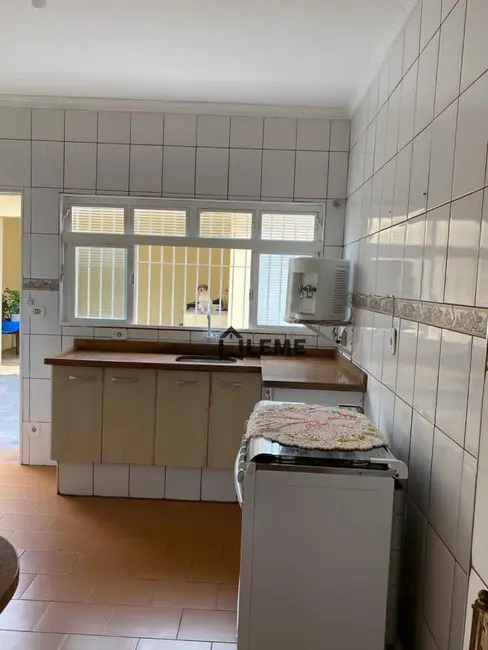Foto 4 de Casa com 3 quartos à venda, 320m2 em Jardim São Domingos, Mococa - SP