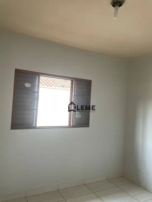 Foto 2 de Casa com 2 quartos à venda em Vila Santa Rosa, Mococa - SP