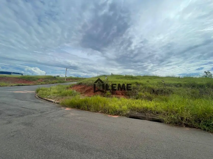 Foto 4 de Terreno / Lote à venda, 1100m2 em Parque dos Manacás I, Mococa - SP