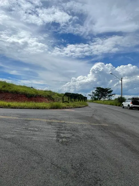 Foto 1 de Terreno / Lote à venda, 1100m2 em Parque dos Manacás I, Mococa - SP