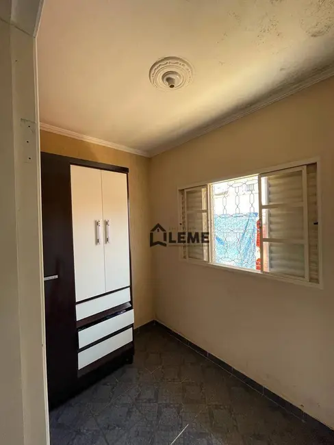 Foto 8 de Casa com 3 quartos à venda, 280m2 em Vila Santa Rosa, Mococa - SP