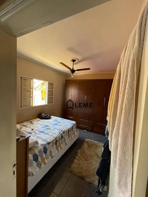 Foto 7 de Casa com 3 quartos à venda, 280m2 em Vila Santa Rosa, Mococa - SP